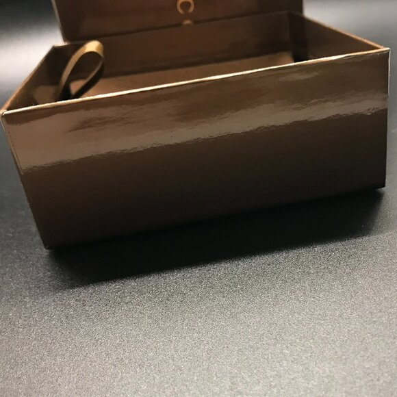 Gucci Gift Box with Gucci Logo Storage / Jewelry Pouch - 4.5 x 4.5 inch - Picture 10 of 15